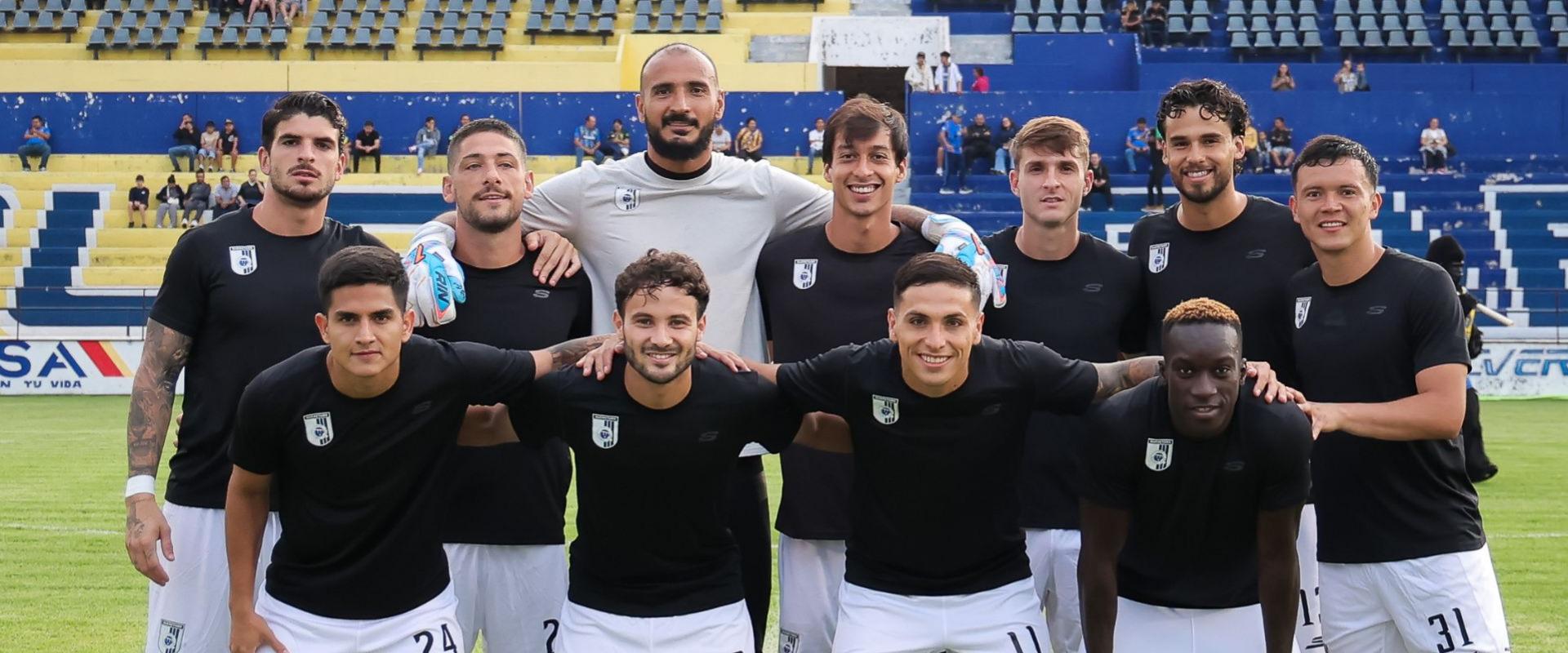 Gallos Blancos inicia su pretemporada con triunfo en La Piedad