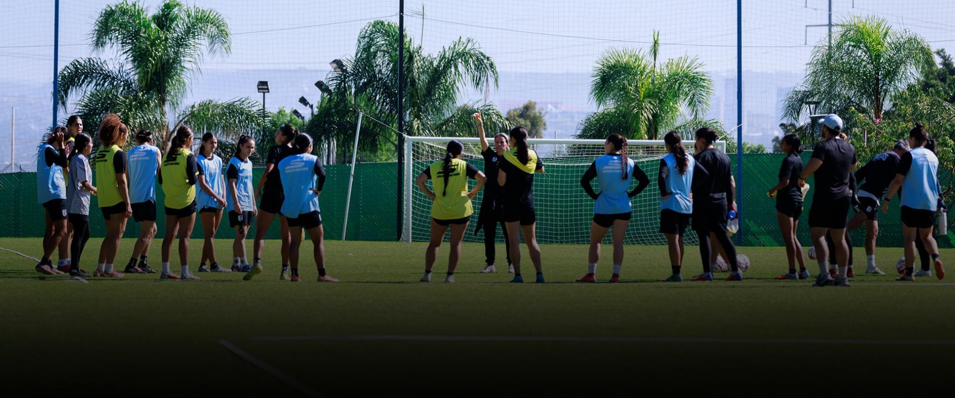 ¡Gallos Femenil está listo para un nuevo torneo!